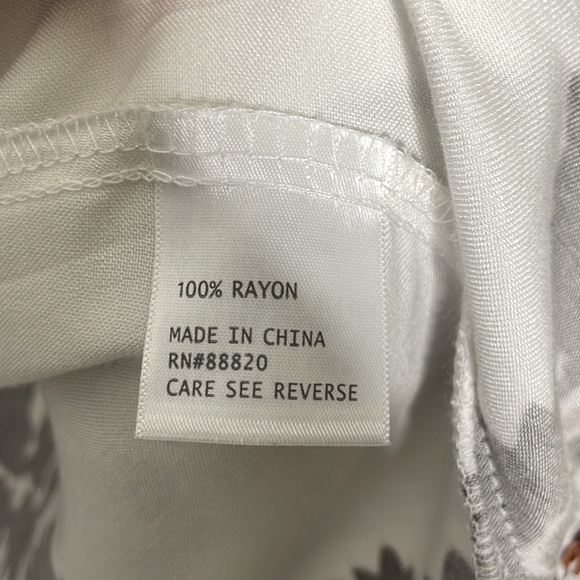 NWT RACHEL ZOE FLORAL TAPESTRY PRINT PUFF-SLEEVE TOP w/ 1 HOOK FRONT SZ S - Picture 11 of 11